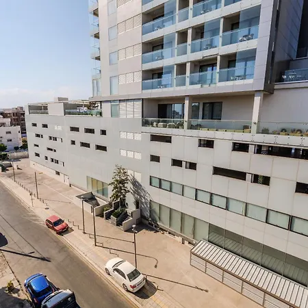 Apartman Sea View 2br - Next To Radisson Blu And Port Lárnaka